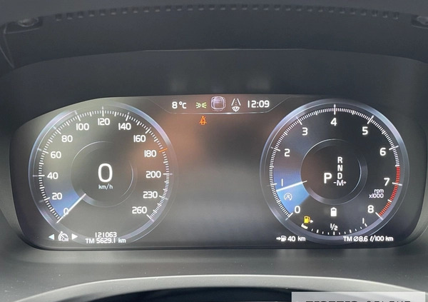Volvo V60 cena 134900 przebieg: 120000, rok produkcji 2020 z Warszawa małe 631